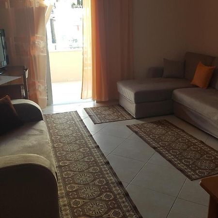 Christos Apartments ساراندا المظهر الخارجي الصورة