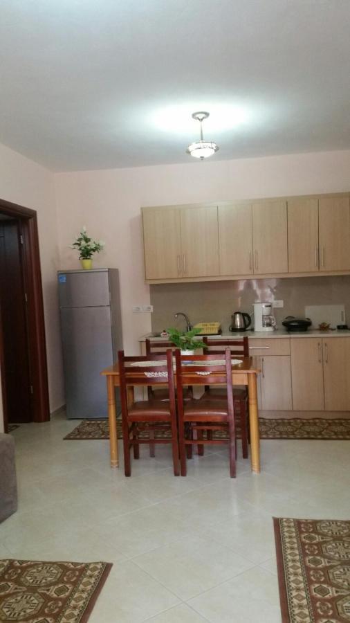 Christos Apartments ساراندا المظهر الخارجي الصورة