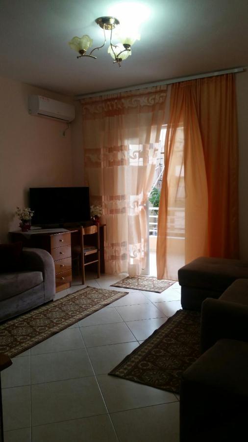 Christos Apartments ساراندا المظهر الخارجي الصورة